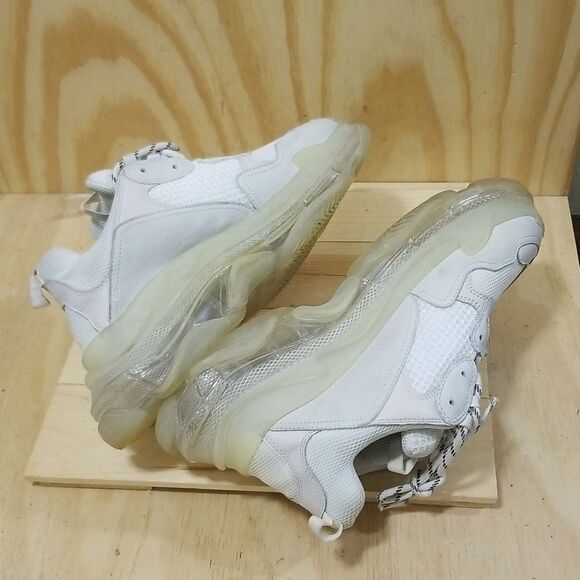 BALENCIAGA Triple S 'Clear Sole' Chunky Sneakers Mens Size: 10 - Picture 5 of 9
